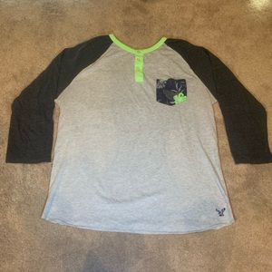 American Eagle Outfitters Quarter Sleeve